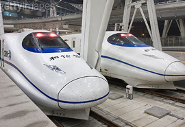 高鐵、動(dòng)車(chē)、機車(chē)